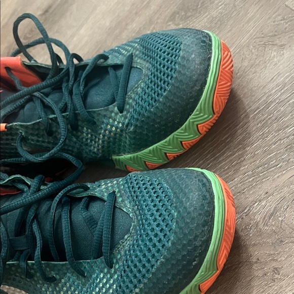 Men’s Nike Kyrie 1 Flytrap Emerald Green Size US 12 - Picture 8 of 9